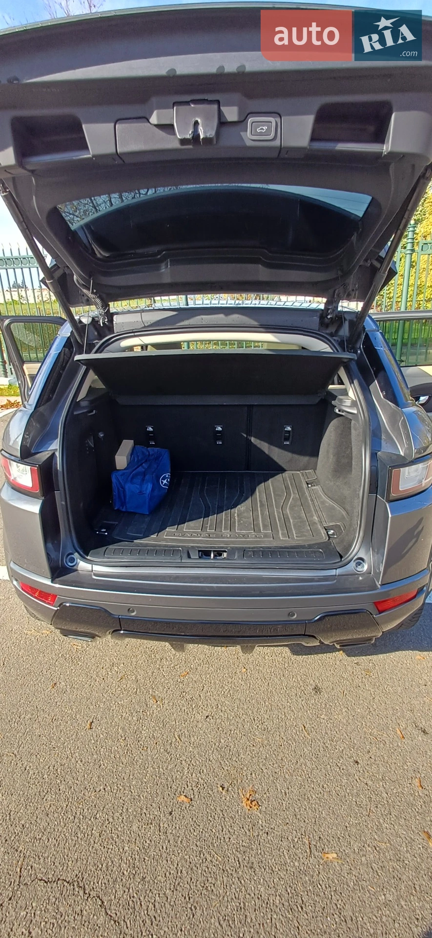 2017 Land Rover Range Rover Evoque - мініатюра 21