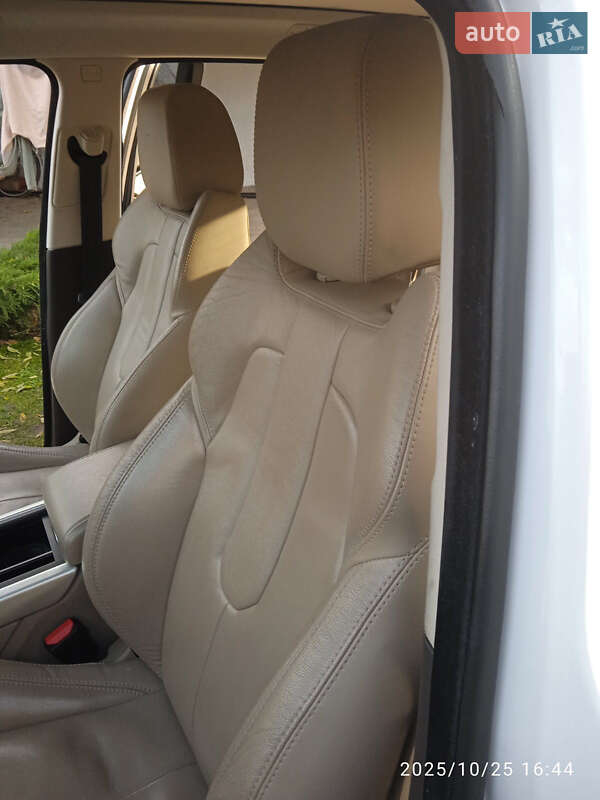 Позашляховик / Кросовер Land Rover Range Rover Evoque 2014 в Козові фото 29 Позашляховик / Кросовер Land Rover Range Rover Evoque 2014 в Козові