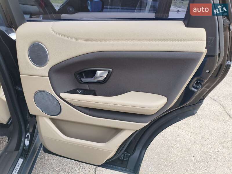 Внедорожник / Кроссовер Land Rover Range Rover Evoque 2017 в Кривом Роге фото 16 Внедорожник / Кроссовер Land Rover Range Rover Evoque 2017 в Кривом Роге