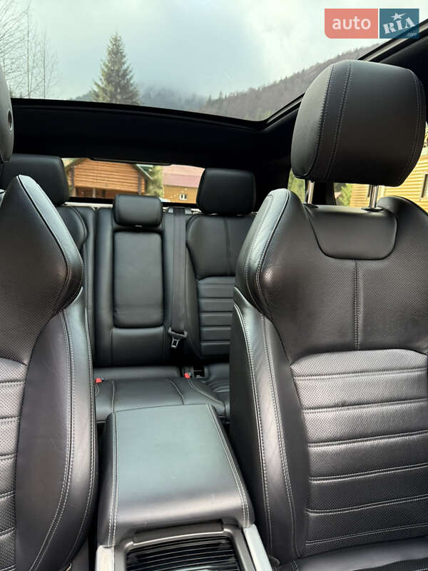 Внедорожник / Кроссовер Land Rover Range Rover Evoque 2016 в Межгорье фото 12 Внедорожник / Кроссовер Land Rover Range Rover Evoque 2016 в Межгорье