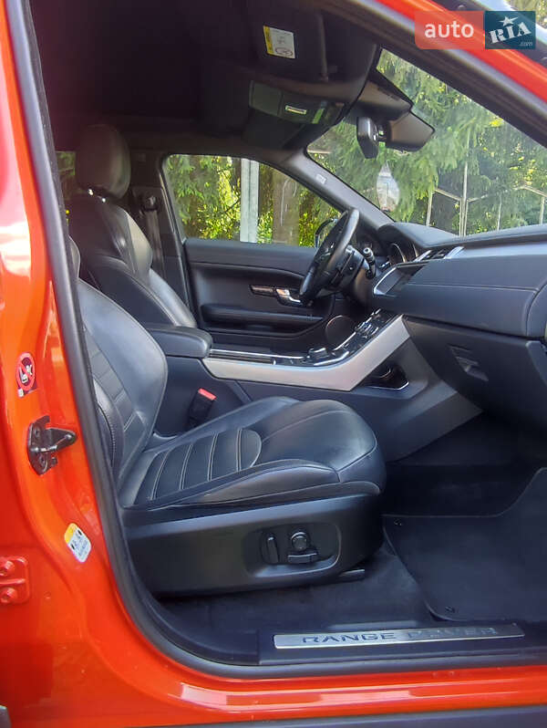 Позашляховик / Кросовер Land Rover Range Rover Evoque 2017 в Млиніві