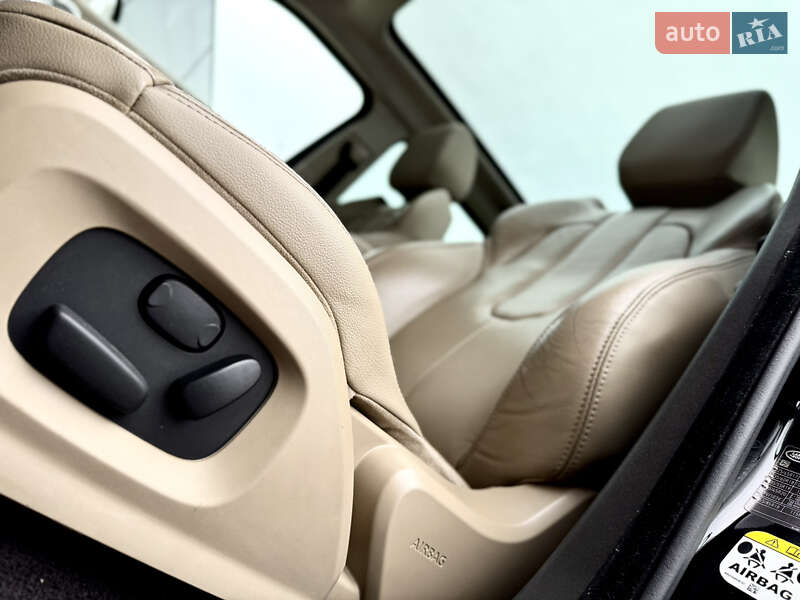 Внедорожник / Кроссовер Land Rover Range Rover Evoque 2013 в Киеве