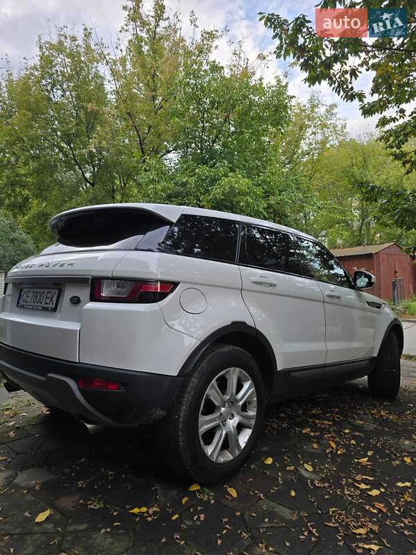 Внедорожник / Кроссовер Land Rover Range Rover Evoque 2016 в Черновцах