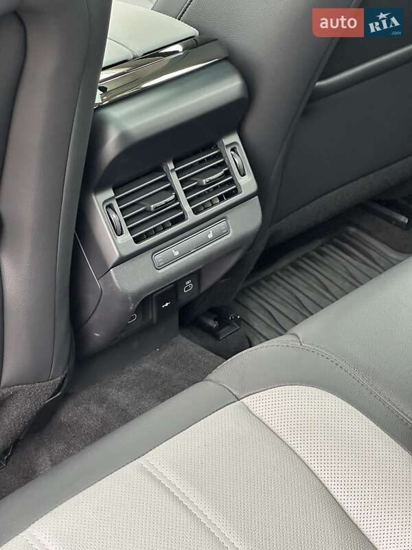 Внедорожник / Кроссовер Land Rover Range Rover Evoque 2023 в Киеве фото 23 Внедорожник / Кроссовер Land Rover Range Rover Evoque 2023 в Киеве