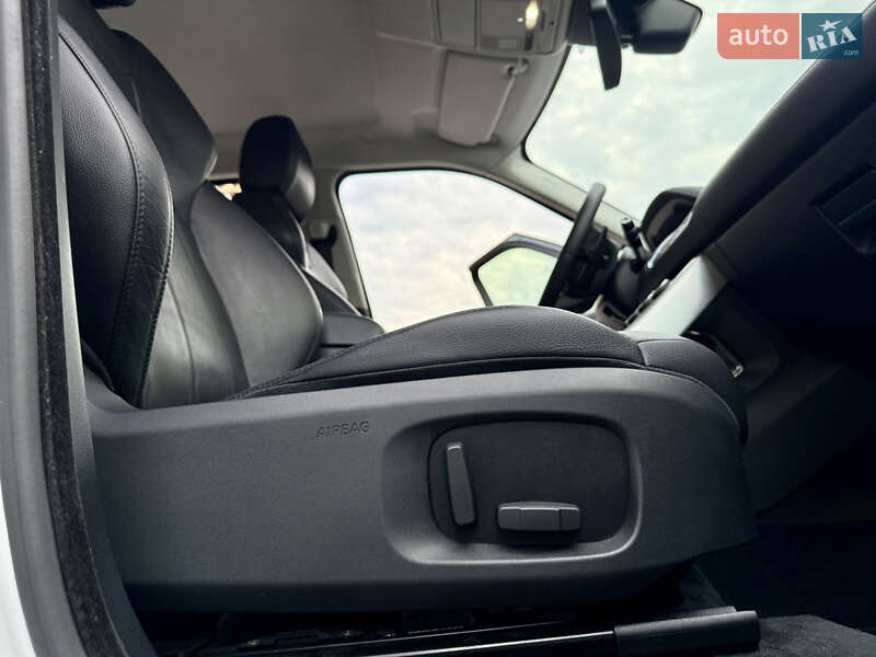 Позашляховик / Кросовер Land Rover Range Rover Evoque 2017 в Києві фото 56 Позашляховик / Кросовер Land Rover Range Rover Evoque 2017 в Києві
