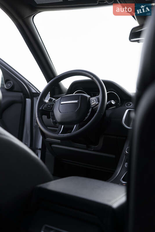 Позашляховик / Кросовер Land Rover Range Rover Evoque 2018 в Ужгороді фото 27 Позашляховик / Кросовер Land Rover Range Rover Evoque 2018 в Ужгороді