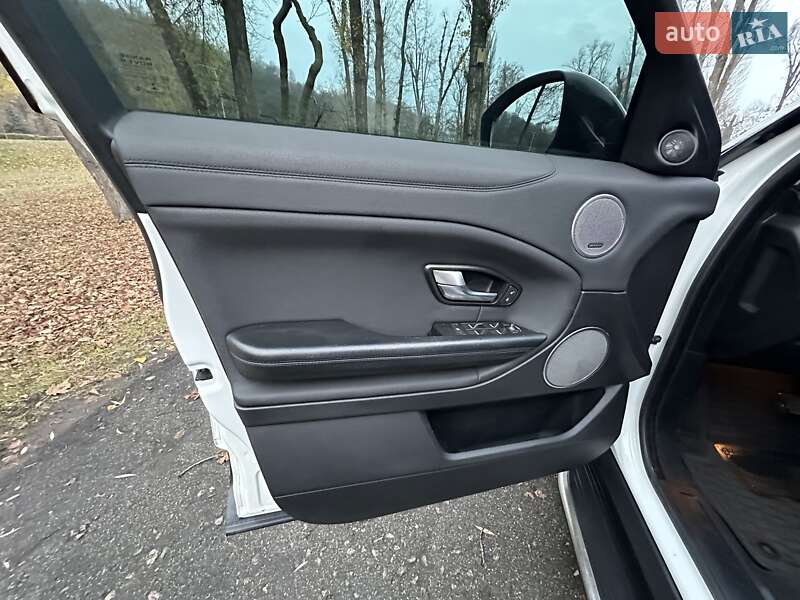 Внедорожник / Кроссовер Land Rover Range Rover Evoque 2016 в Киеве