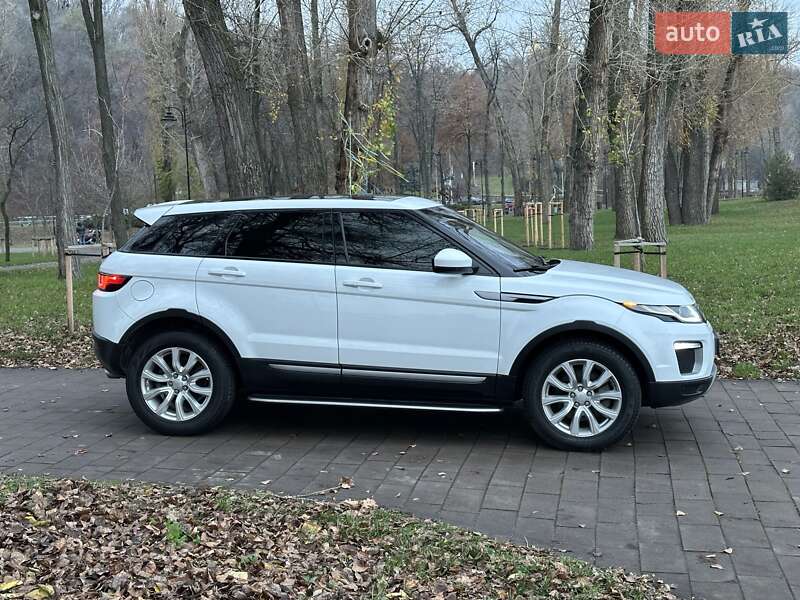 Внедорожник / Кроссовер Land Rover Range Rover Evoque 2016 в Киеве