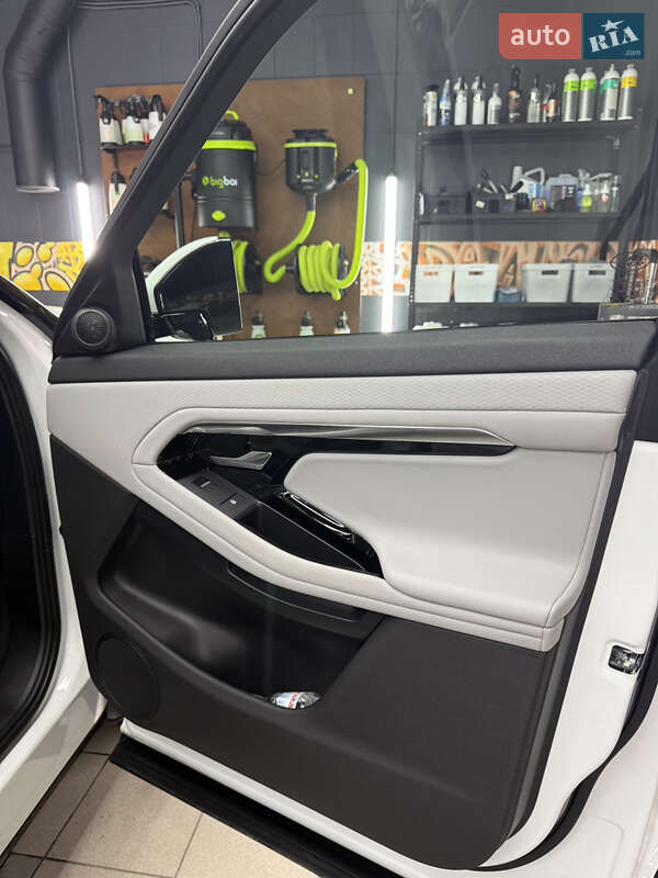 Внедорожник / Кроссовер Land Rover Range Rover Evoque 2020 в Каменском