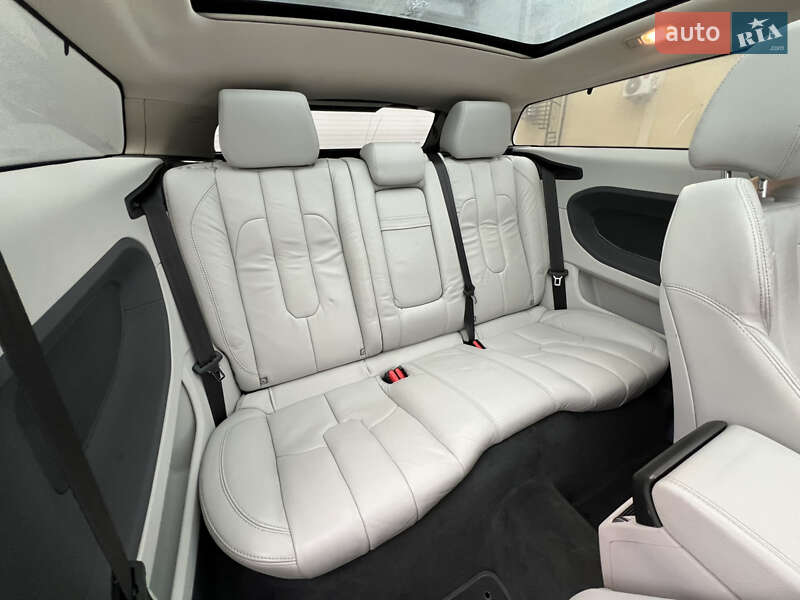 Внедорожник / Кроссовер Land Rover Range Rover Evoque 2011 в Житомире