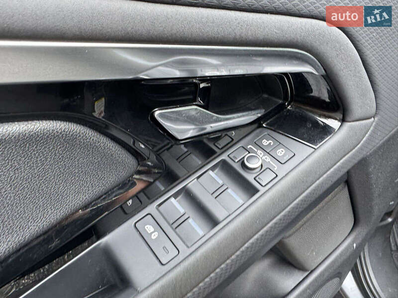 Позашляховик / Кросовер Land Rover Range Rover Evoque 2020 в Львові фото 10 Позашляховик / Кросовер Land Rover Range Rover Evoque 2020 в Львові