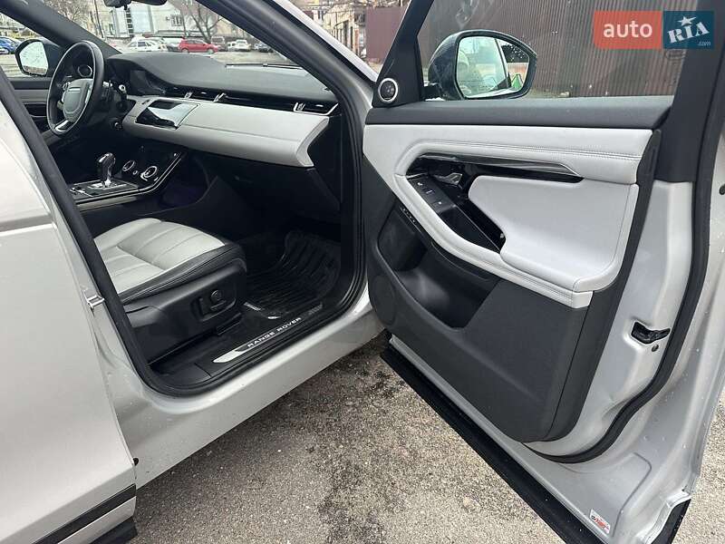 Внедорожник / Кроссовер Land Rover Range Rover Evoque 2019 в Киеве фото 11 Внедорожник / Кроссовер Land Rover Range Rover Evoque 2019 в Киеве