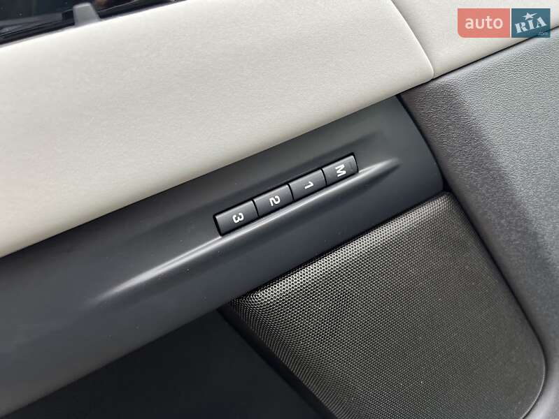 Позашляховик / Кросовер Land Rover Range Rover Evoque 2024 в Дніпрі