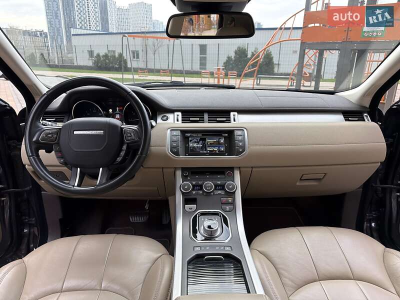 Внедорожник / Кроссовер Land Rover Range Rover Evoque 2016 в Киеве