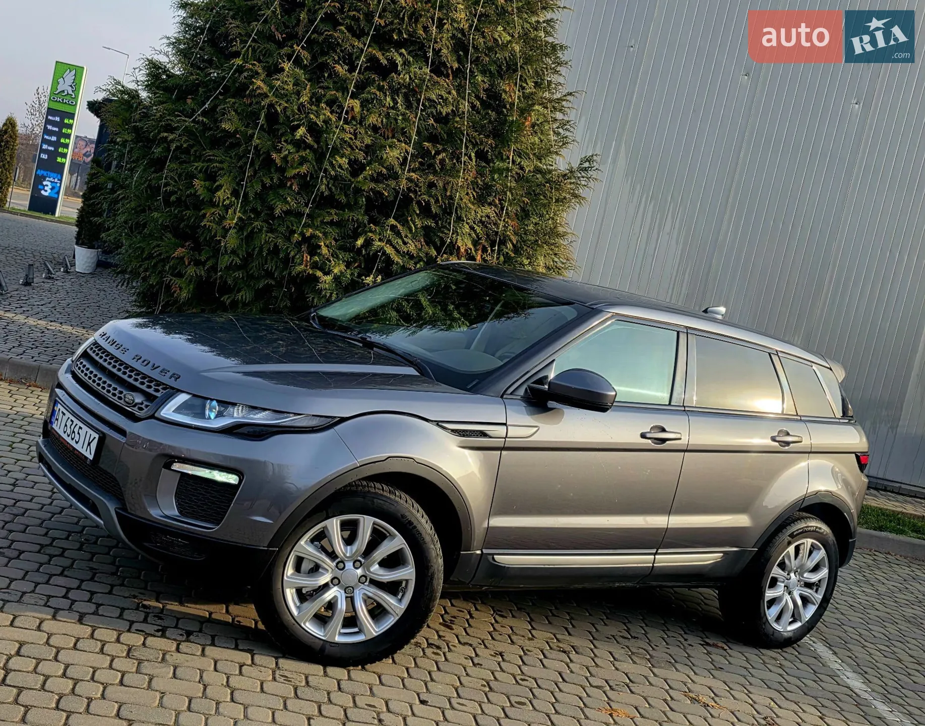 2017 Land Rover Range Rover Evoque - мініатюра 9