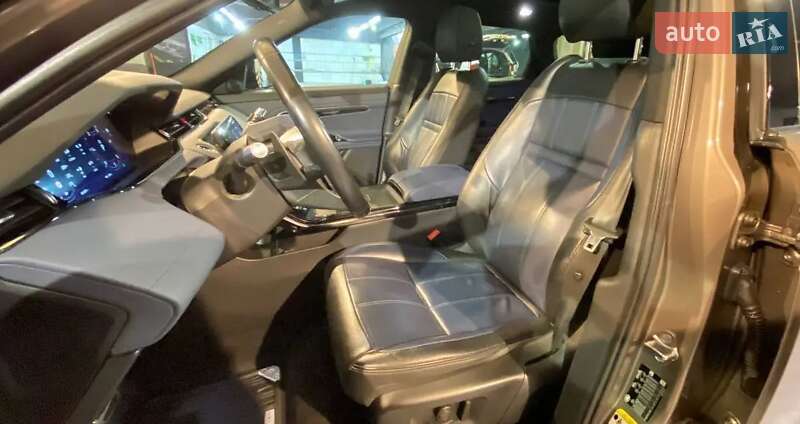 Внедорожник / Кроссовер Land Rover Range Rover Evoque 2019 в Киеве