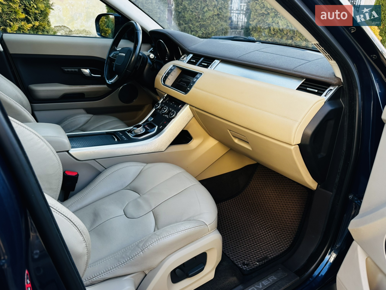 2012 Land Rover Range Rover Evoque - мініатюра 25