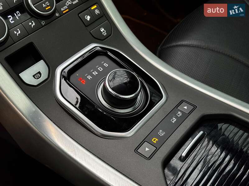 Позашляховик / Кросовер Land Rover Range Rover Evoque 2017 в Києві