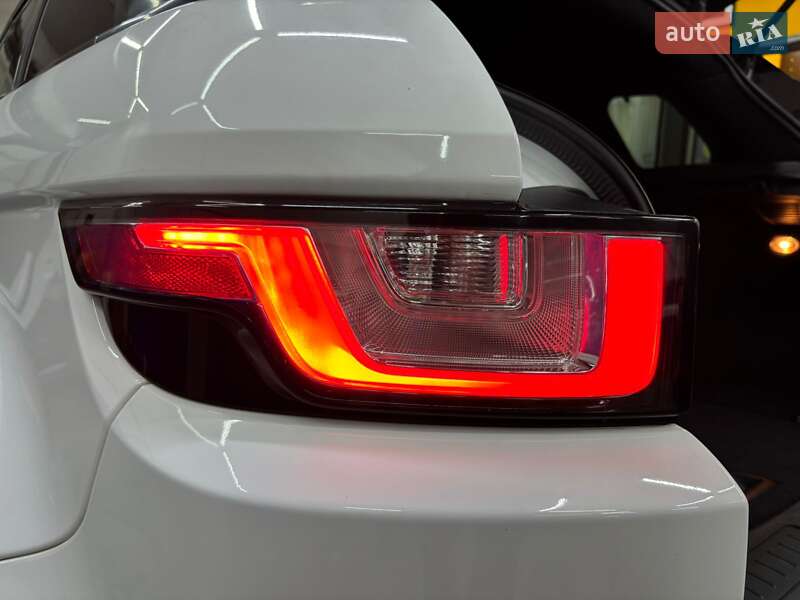 Внедорожник / Кроссовер Land Rover Range Rover Evoque 2016 в Киеве