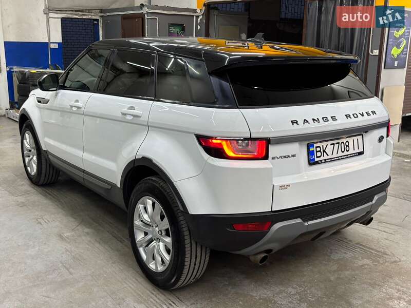 Внедорожник / Кроссовер Land Rover Range Rover Evoque 2016 в Киеве