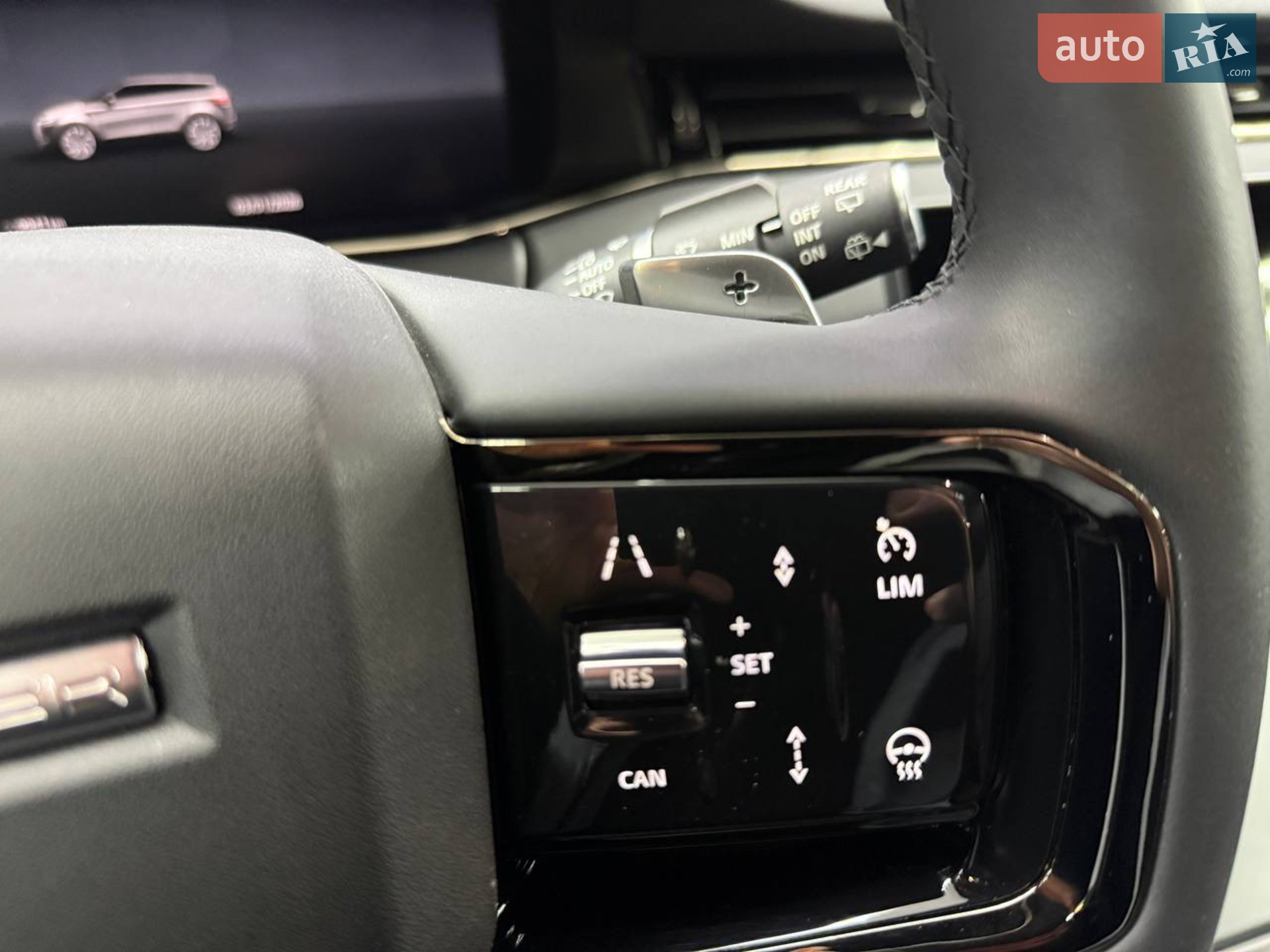 2024 Land Rover Range Rover Evoque - мініатюра 32