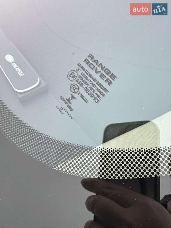 Внедорожник / Кроссовер Land Rover Range Rover Evoque 2016 в Киеве фото 25 Внедорожник / Кроссовер Land Rover Range Rover Evoque 2016 в Киеве