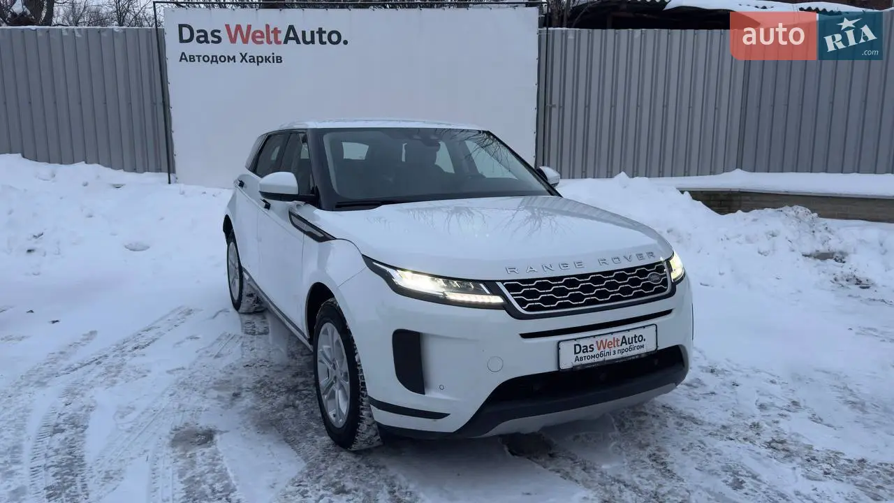 Офіційний автомобіль від першого власника, гаражне зберігання, невеликий пробіг, в гарному стані!
Комплектація на великих моніторах. Найнадійніший та економічний двигун 2.0 дизель. Повний привід! Підігрів руля. Повний електро пакет. Клімат контроль. Всі асистенти. Камери заднього виду. 
Деталі за телефоном!!!