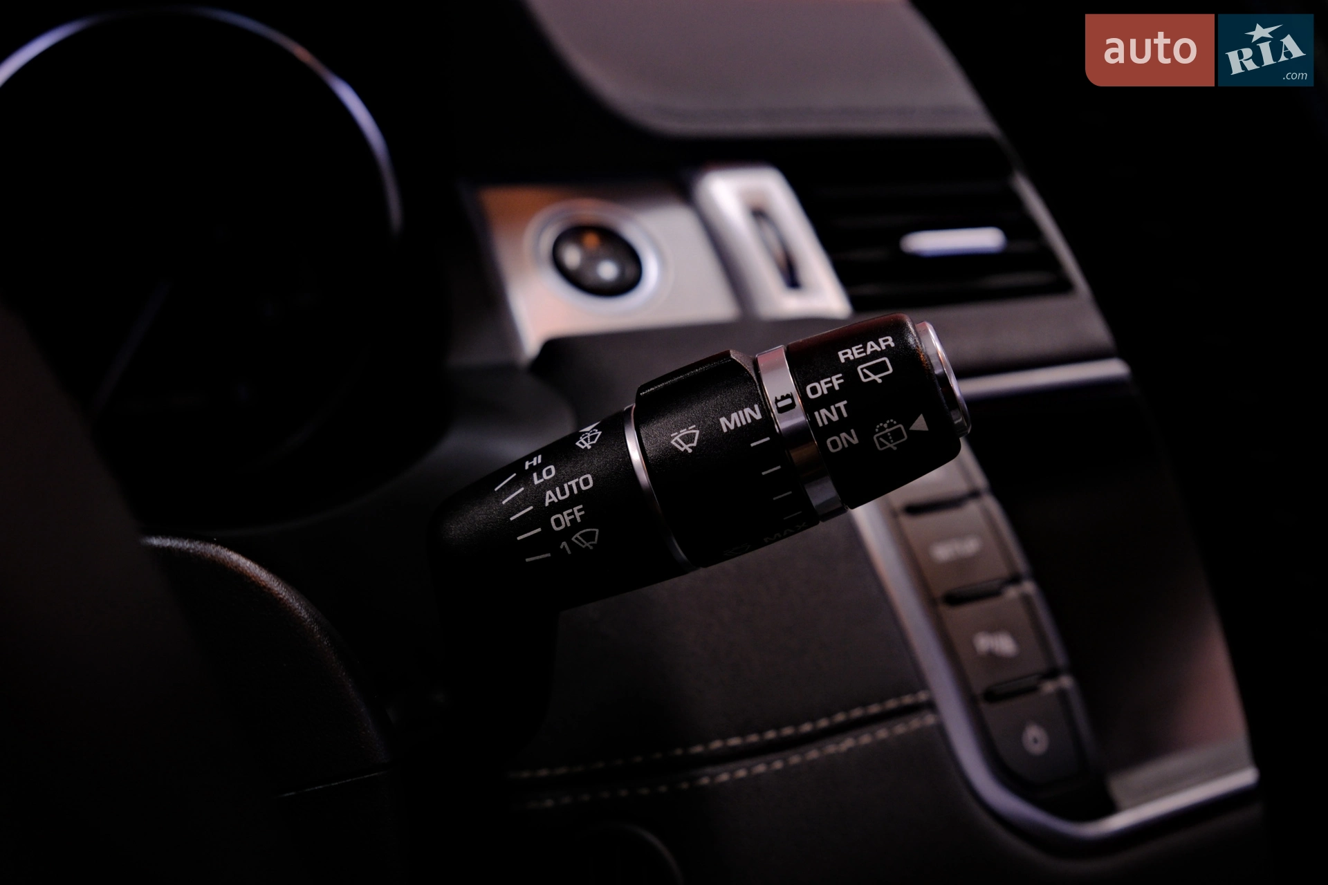 2011 Land Rover Range Rover Evoque - мініатюра 26