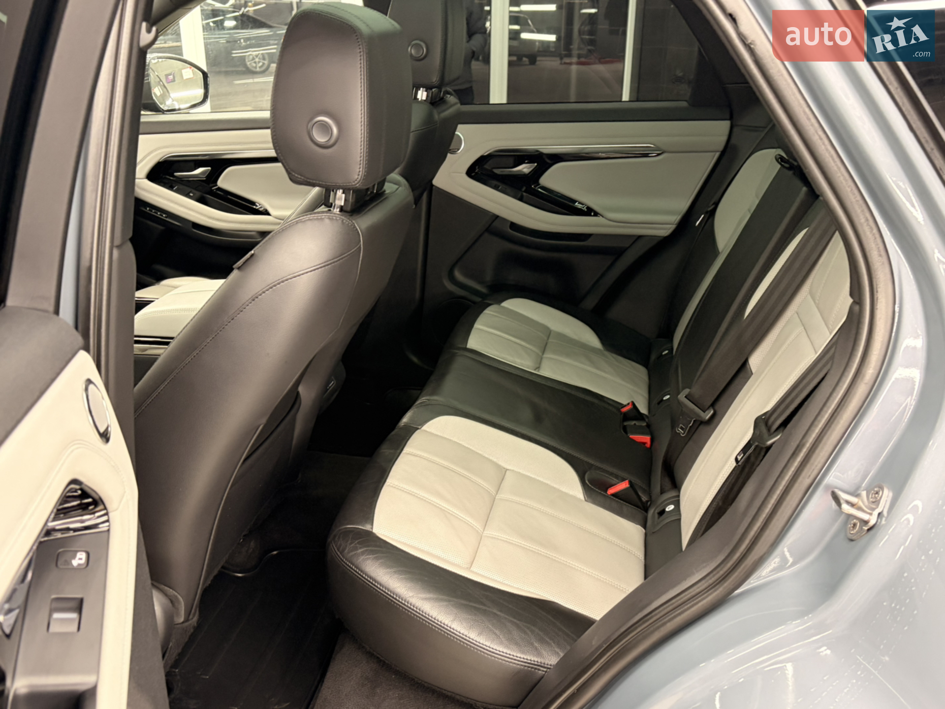 2019 Land Rover Range Rover Evoque - мініатюра 9