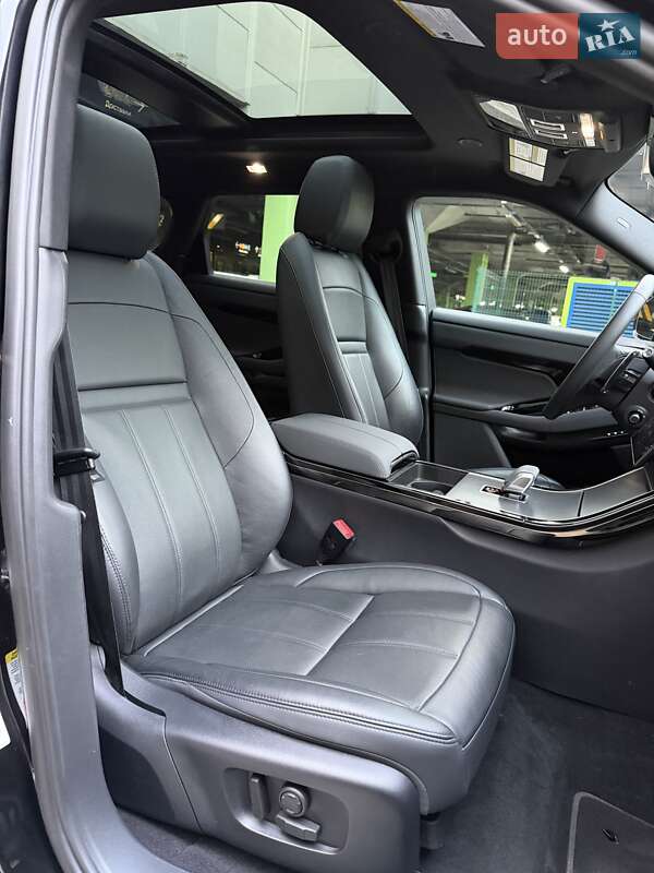 Внедорожник / Кроссовер Land Rover Range Rover Evoque 2024 в Киеве