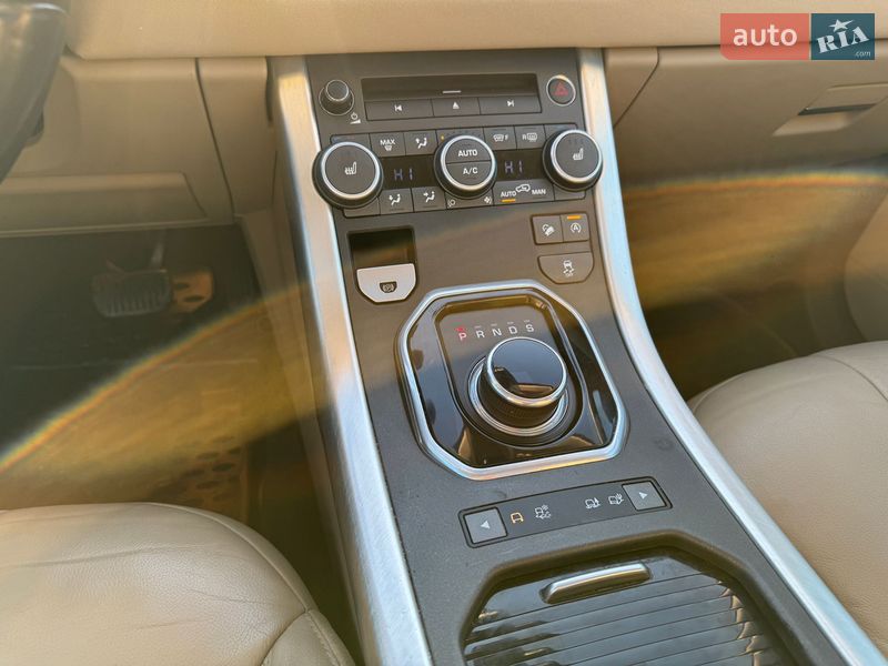 Внедорожник / Кроссовер Land Rover Range Rover Evoque 2016 в Хмельницком