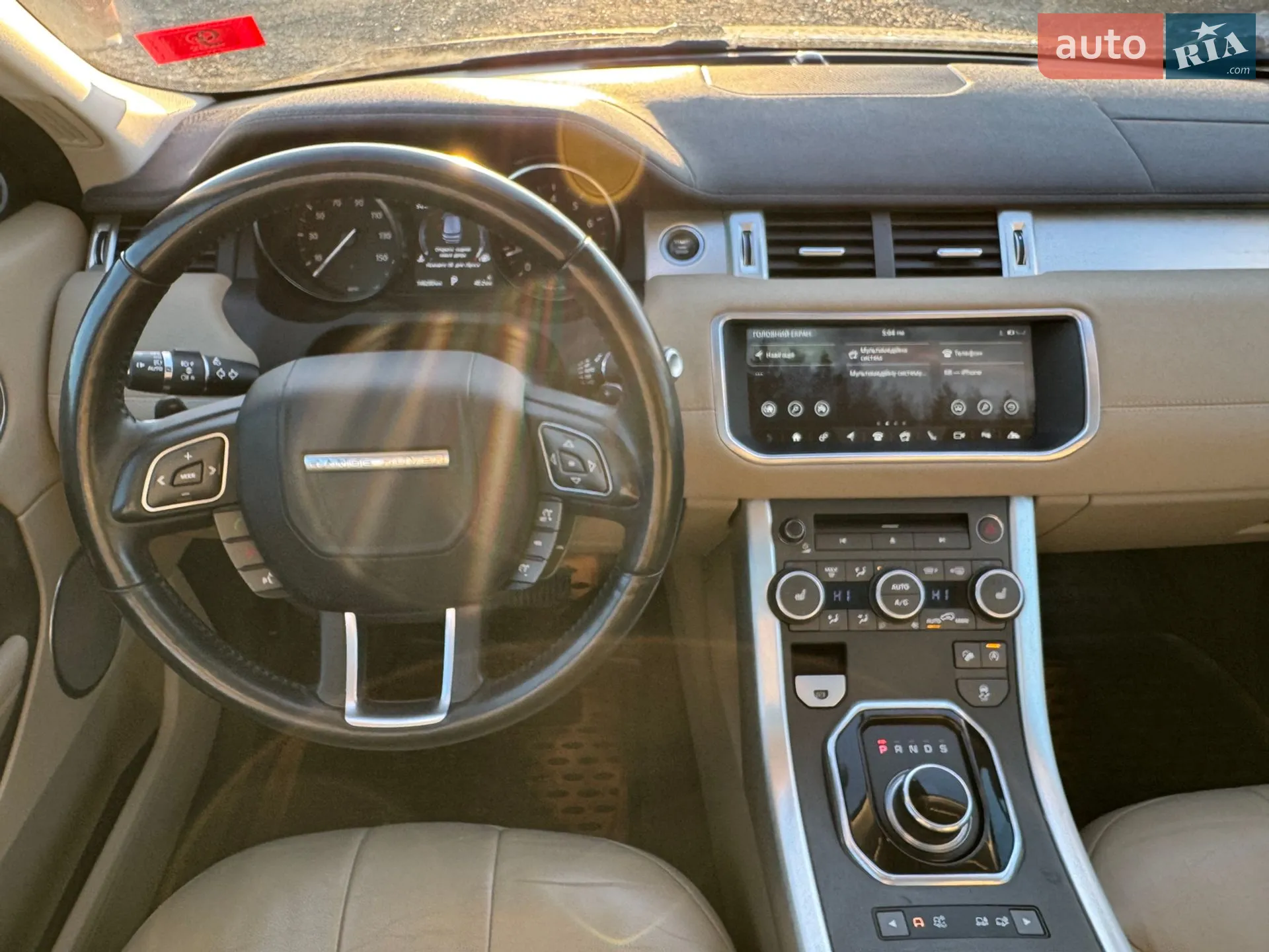 2016 Land Rover Range Rover Evoque - мініатюра 17