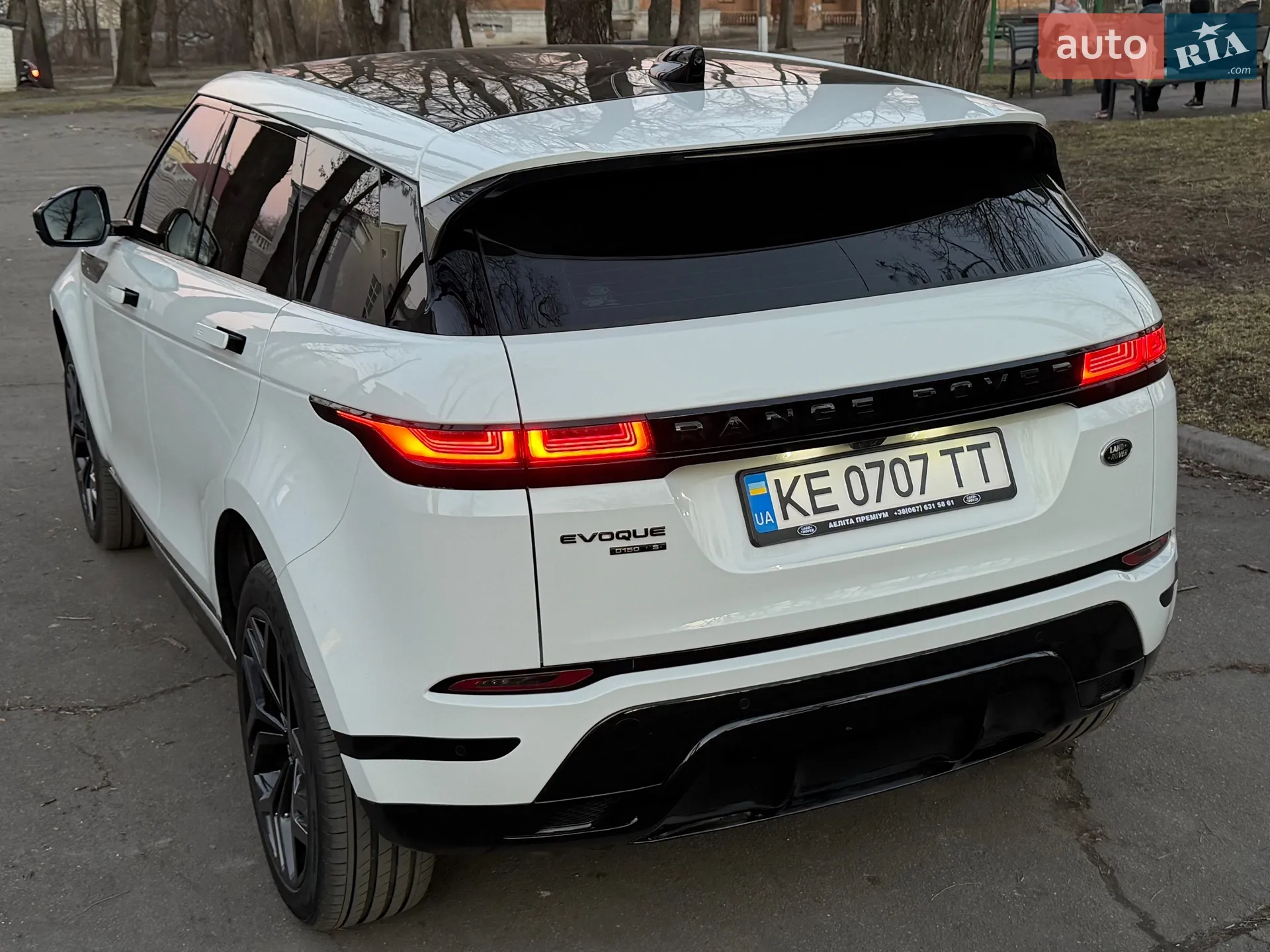 2020 Land Rover Range Rover Evoque - мініатюра 18