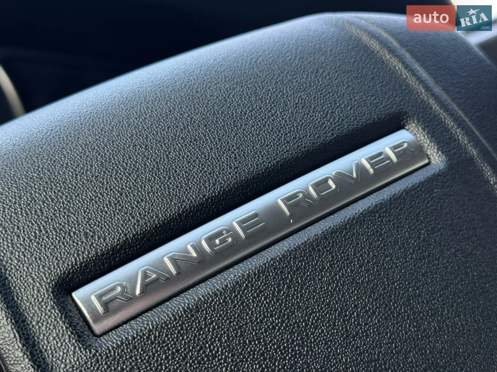 2019 Land Rover Range Rover Evoque - мініатюра 50