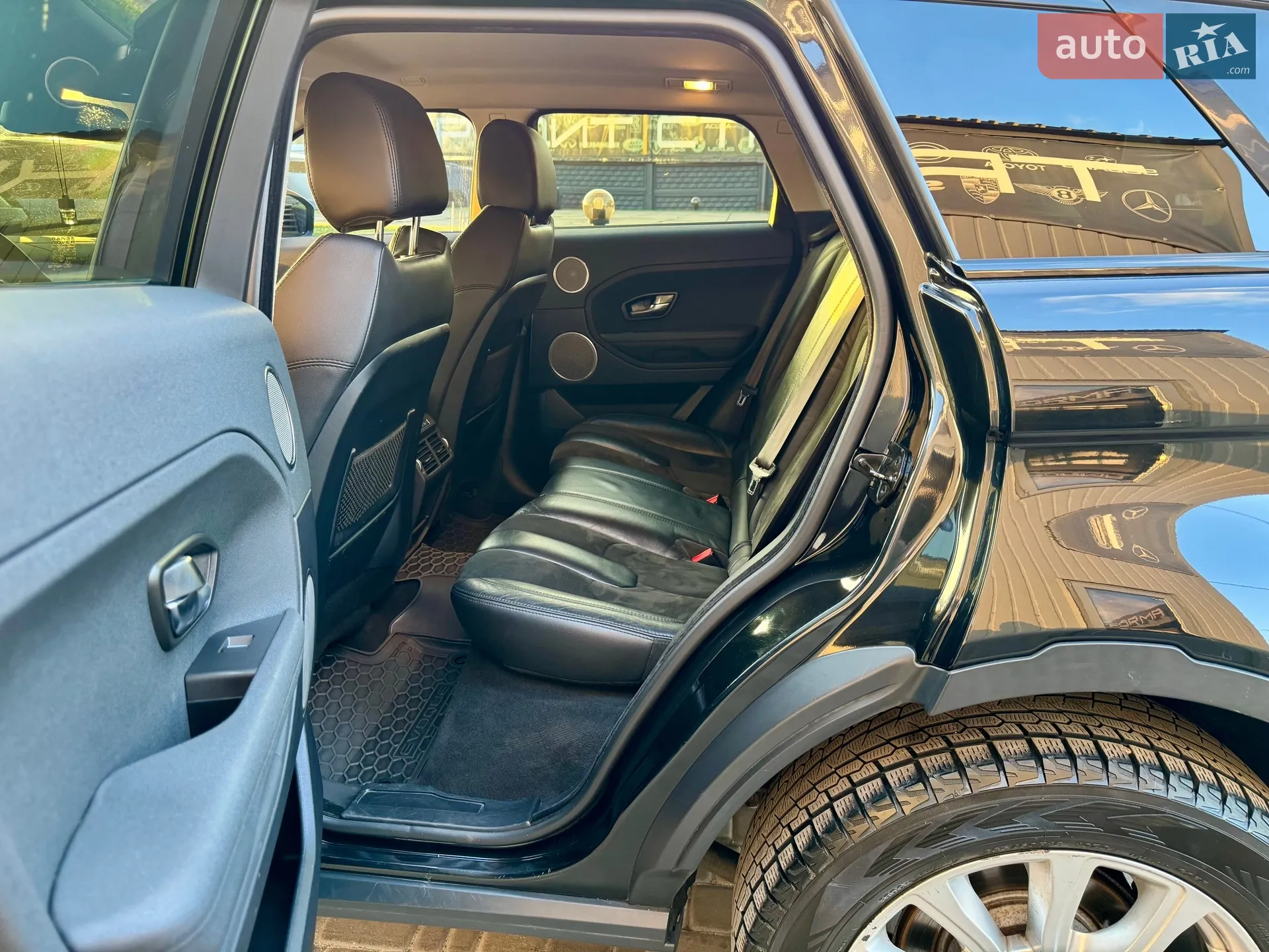 2015 Land Rover Range Rover Evoque - мініатюра 18
