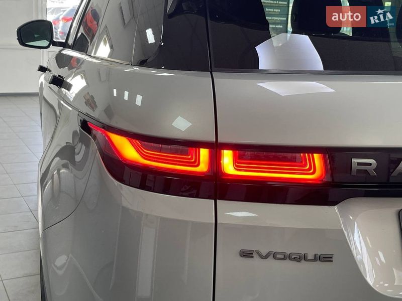 Внедорожник / Кроссовер Land Rover Range Rover Evoque 2019 в Киеве
