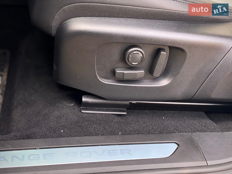 Внедорожник / Кроссовер Land Rover Range Rover Evoque 2024 в Киеве