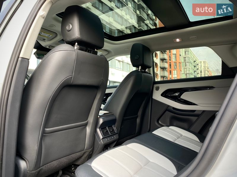 Внедорожник / Кроссовер Land Rover Range Rover Evoque 2024 в Киеве