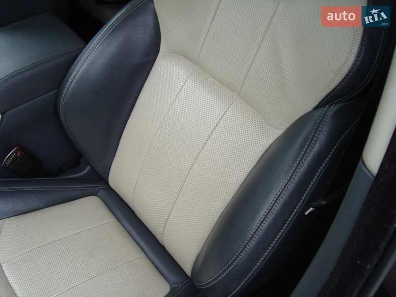 Позашляховик / Кросовер Land Rover Range Rover Evoque 2017 в Вінниці