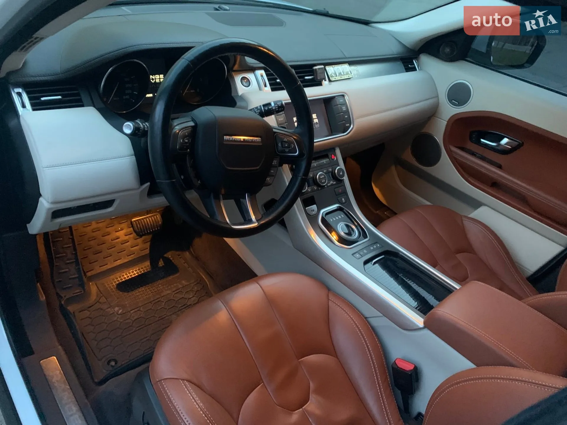 2012 Land Rover Range Rover Evoque - мініатюра 15