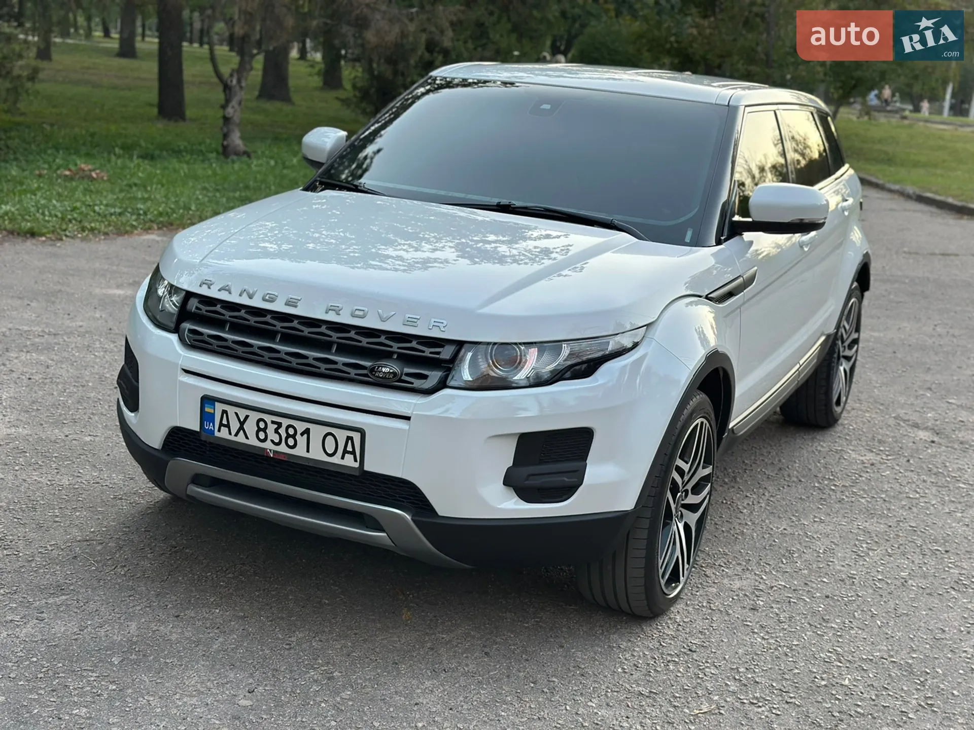2013 Land Rover Range Rover Evoque - мініатюра 24