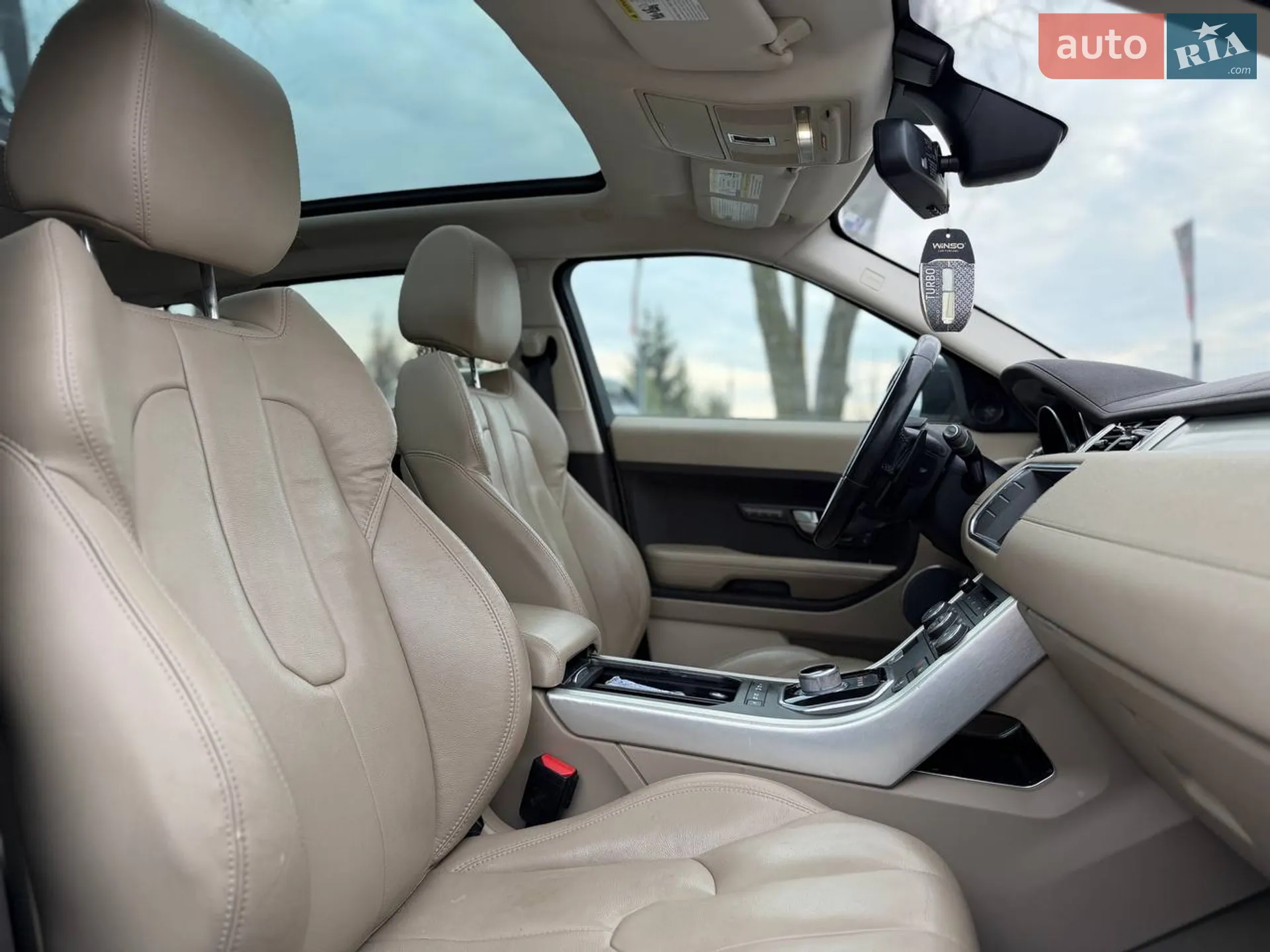 2015 Land Rover Range Rover Evoque - мініатюра 28
