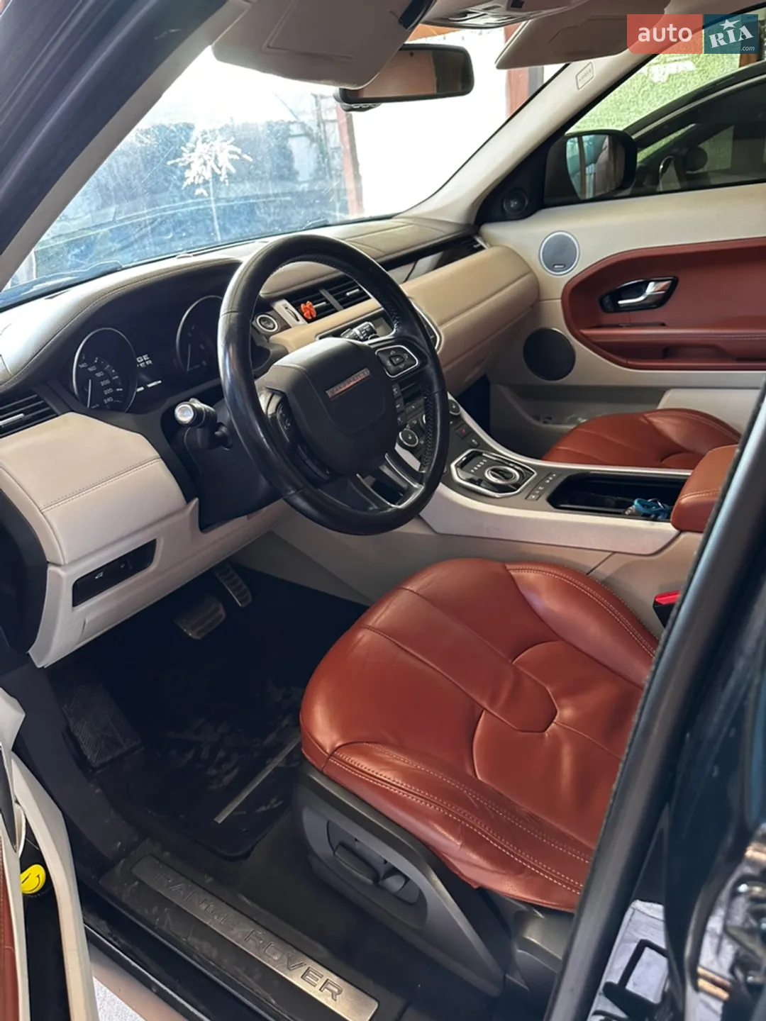 2012 Land Rover Range Rover Evoque - мініатюра 17