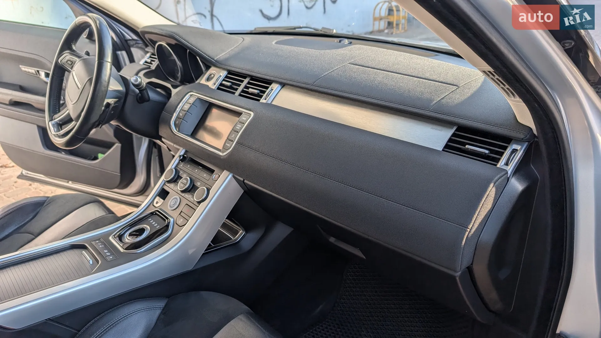 2012 Land Rover Range Rover Evoque - мініатюра 25