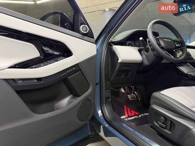Внедорожник / Кроссовер Land Rover Range Rover Evoque 2024 в Одессе