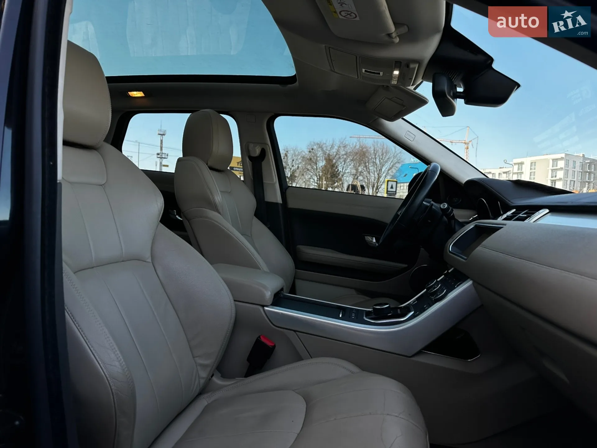 2017 Land Rover Range Rover Evoque - мініатюра 21