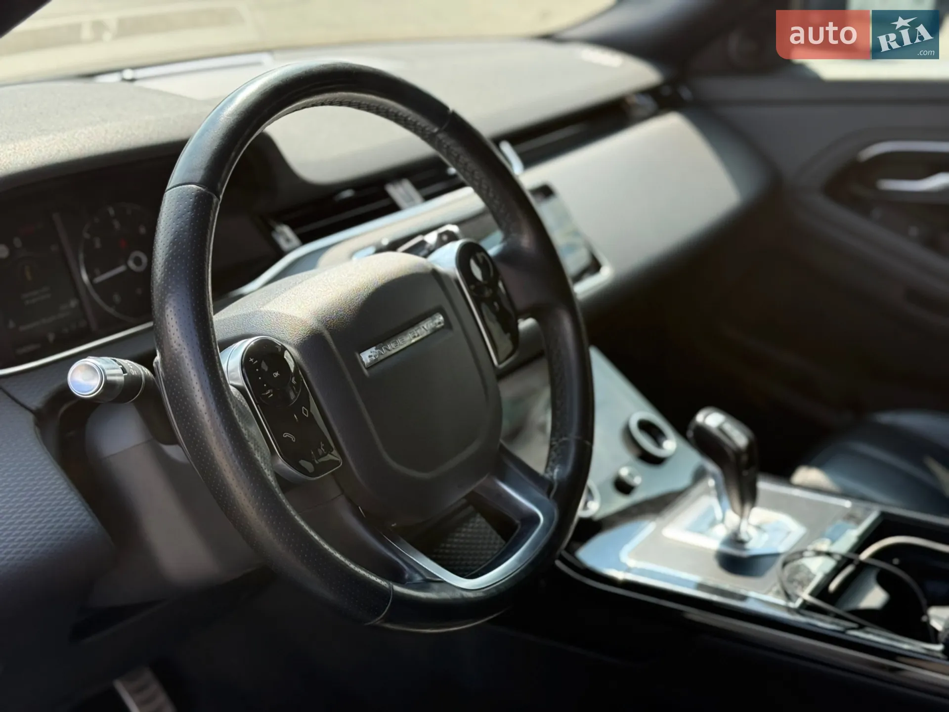 2019 Land Rover Range Rover Evoque - мініатюра 12