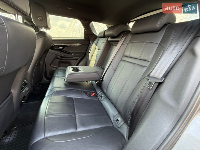 Внедорожник / Кроссовер Land Rover Range Rover Evoque 2019 в Киеве