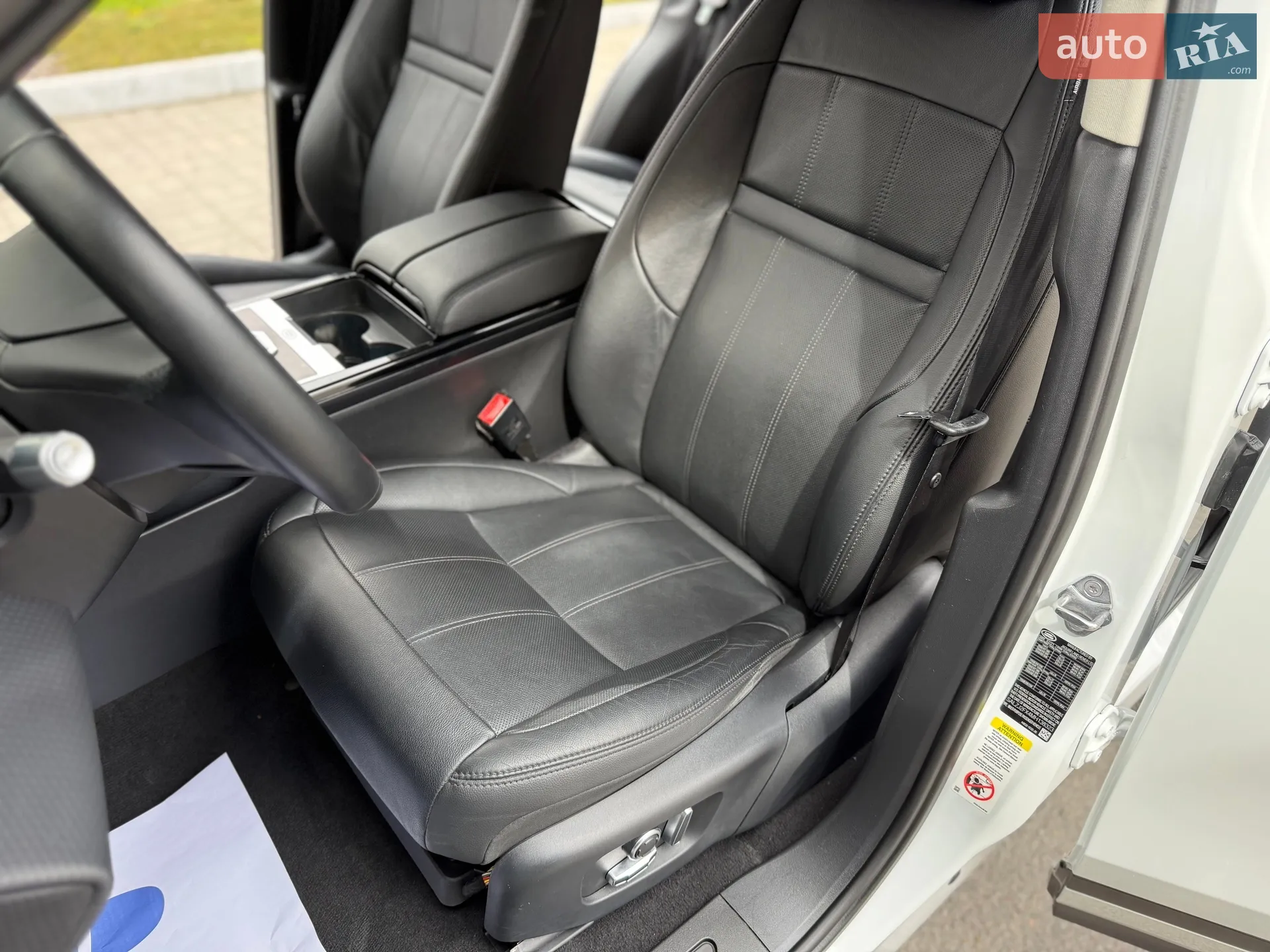 2021 Land Rover Range Rover Evoque - мініатюра 19