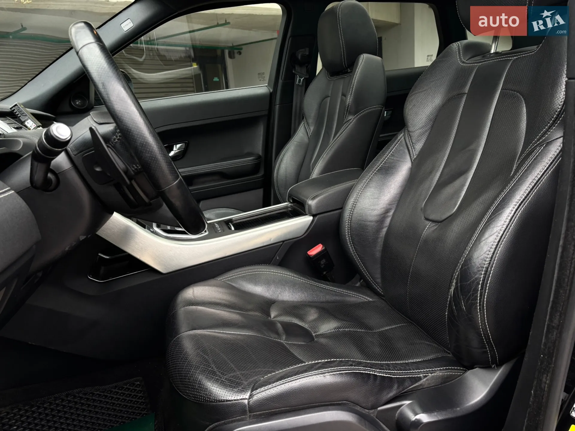 2013 Land Rover Range Rover Evoque - мініатюра 29